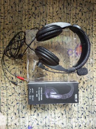 Geeoo H-100 Wired PC Headphone